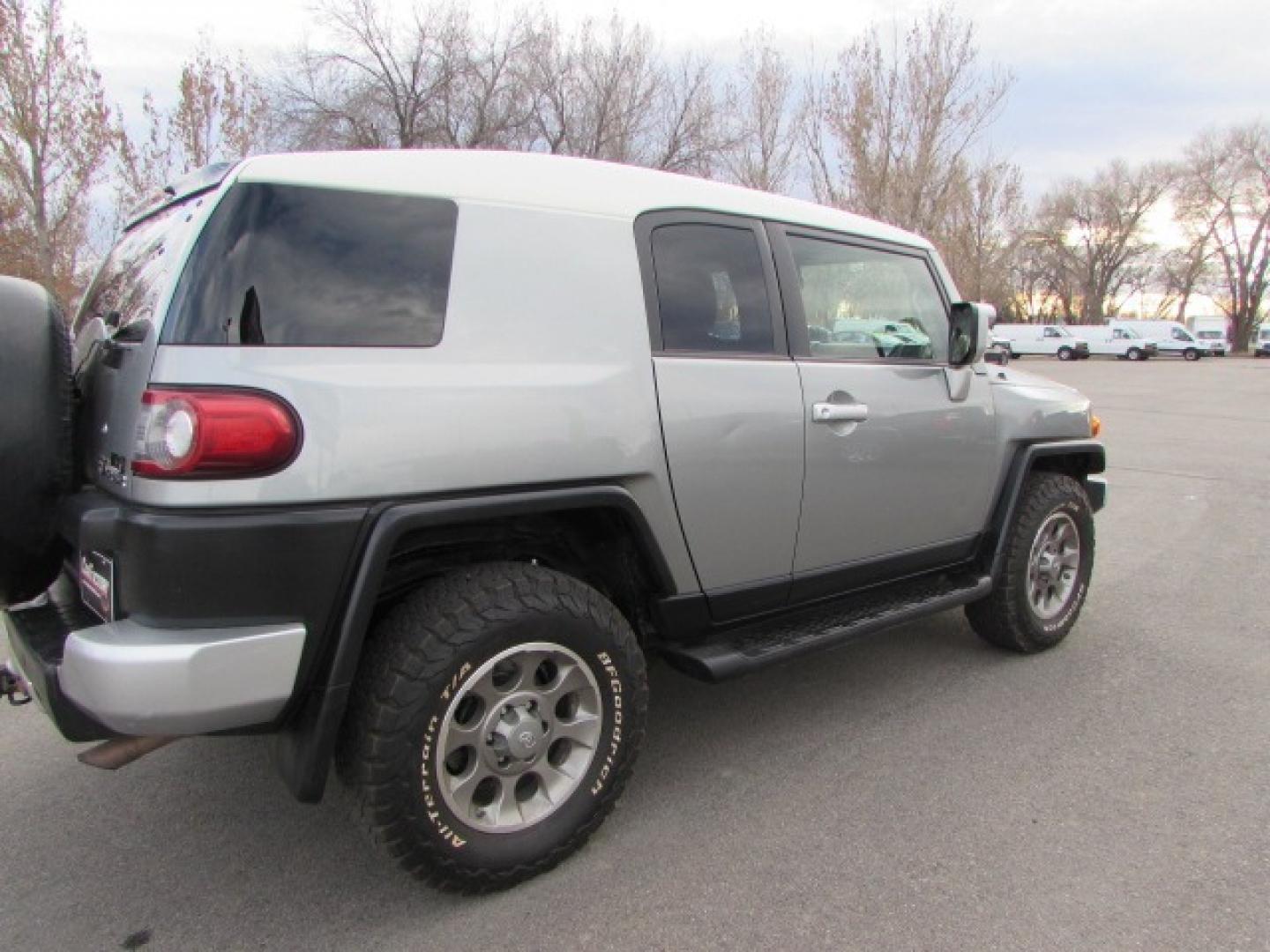 2012 Silver /Gray Toyota FJ Cruiser FJ Cruiser (JTEBU4BF1CK) with an 4.0L V6 engine, 5 speed automatic transmission, located at 4562 State Avenue, Billings, MT, 59101, (406) 896-9833, 45.769516, -108.526772 - Photo#3